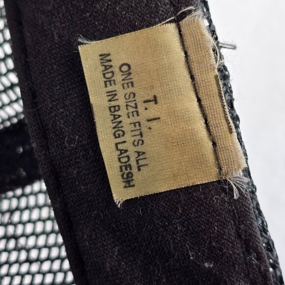 Vintage Foam Trucker Hat Mens Snapback Black Herman-USA Survivors Tall Pines - Picture 10 of 10